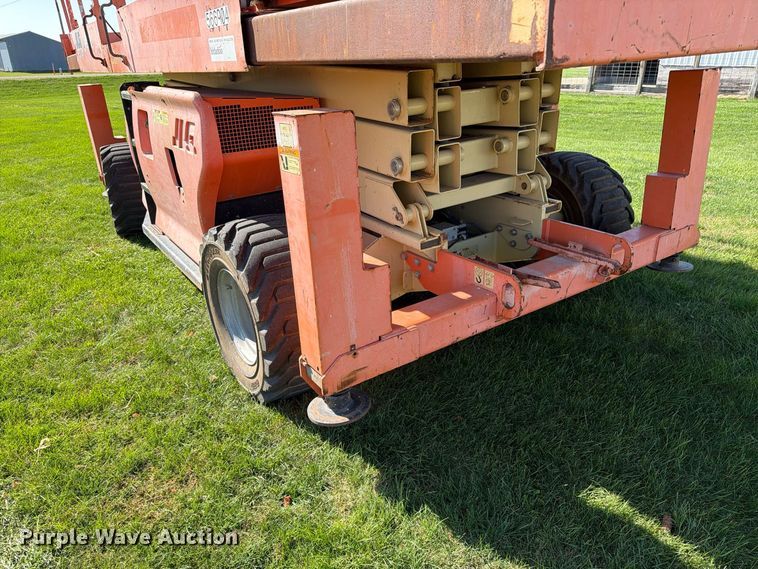 image for item EX1140 JLG 3394RT scissor lift