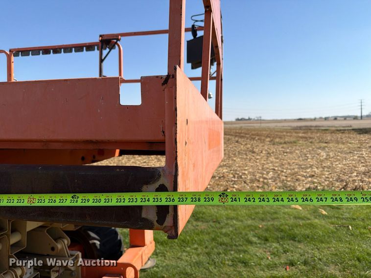 image for item EX1140 JLG 3394RT scissor lift