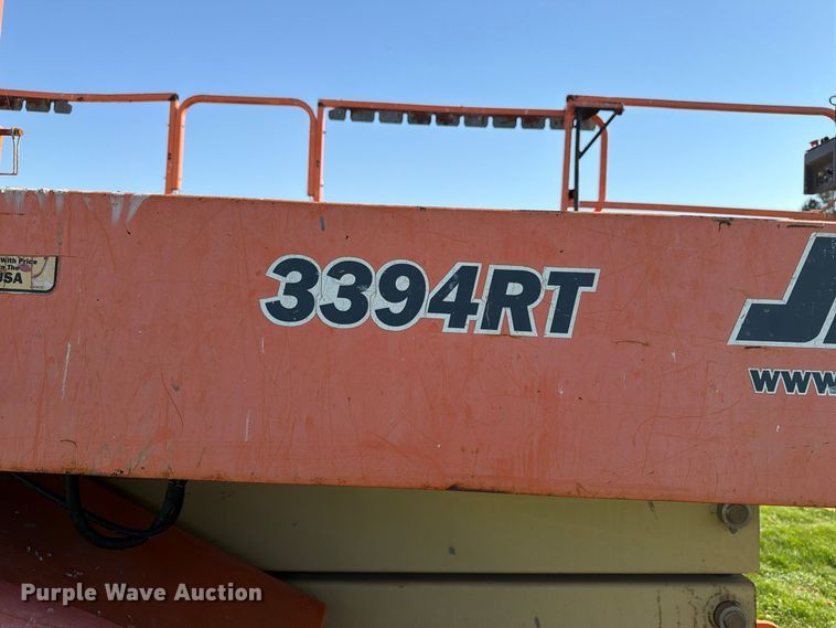 image for item EX1140 JLG 3394RT scissor lift