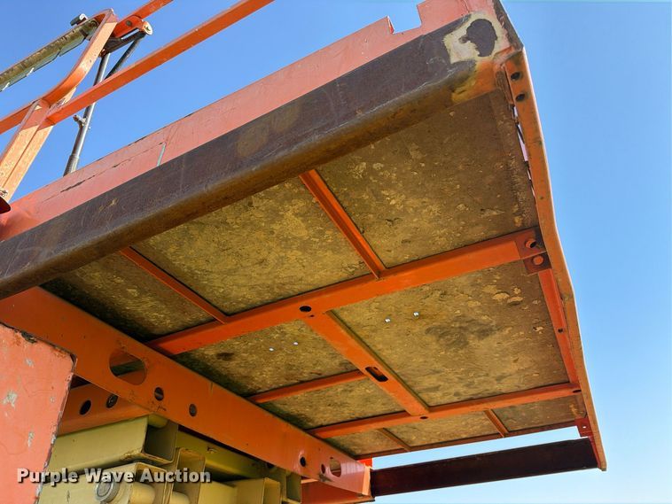 image for item EX1140 JLG 3394RT scissor lift