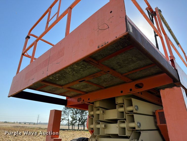 image for item EX1140 JLG 3394RT scissor lift