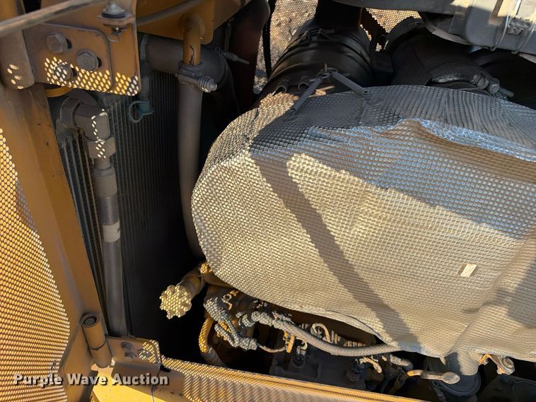 image for item EX1530 2015 Caterpillar D6T XW dozer