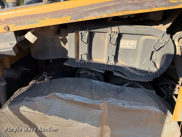 image for item EX1530 2015 Caterpillar D6T XW dozer