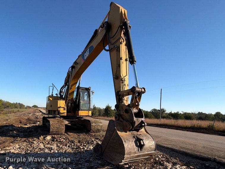 image for item EX1531 2010 Caterpillar 321D LCR excavator