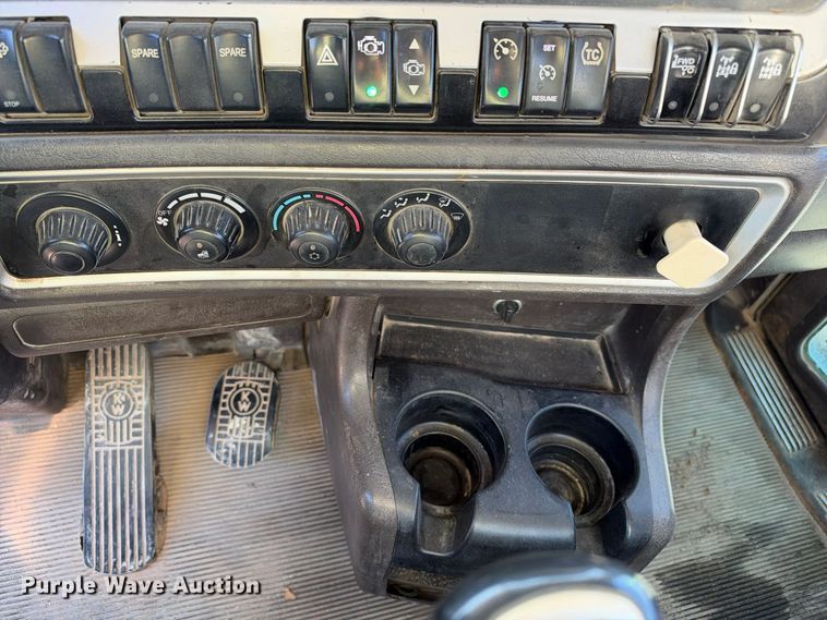 image for item EX1532 2014 Kenworth W900 ready mix truck