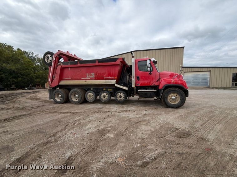 image for item EX2473 2012 Freightliner 114 SD dump truck