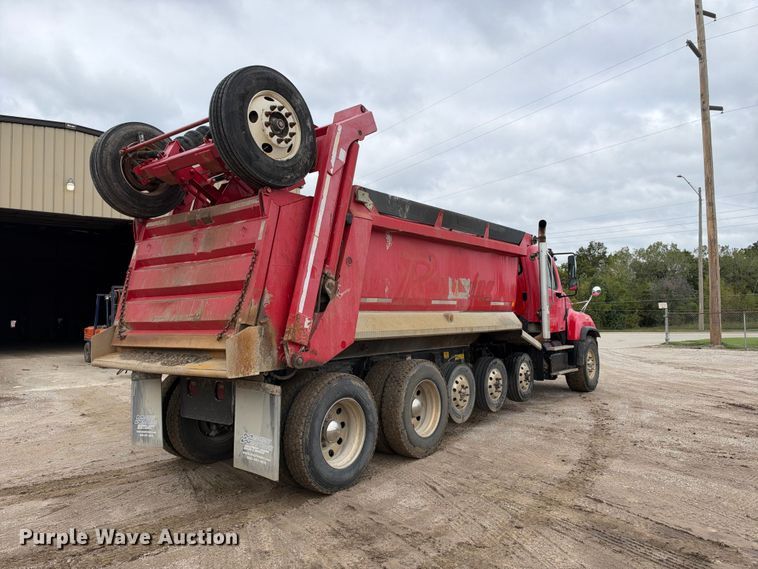 image for item EX2473 2012 Freightliner 114 SD dump truck