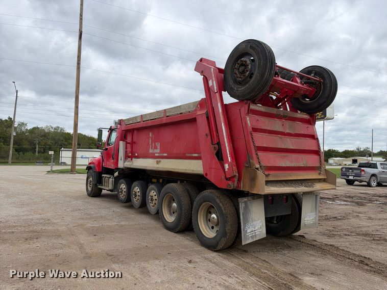 image for item EX2473 2012 Freightliner 114 SD dump truck