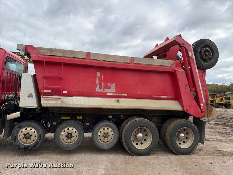 image for item EX2473 2012 Freightliner 114 SD dump truck