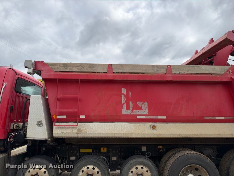 image for item EX2473 2012 Freightliner 114 SD dump truck