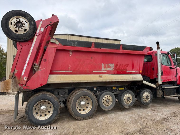 image for item EX2473 2012 Freightliner 114 SD dump truck