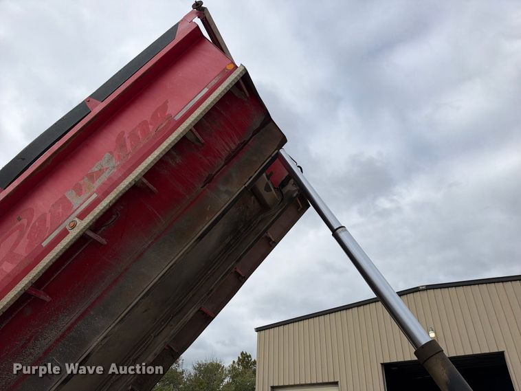 image for item EX2473 2012 Freightliner 114 SD dump truck
