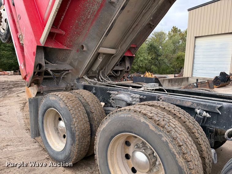 image for item EX2473 2012 Freightliner 114 SD dump truck