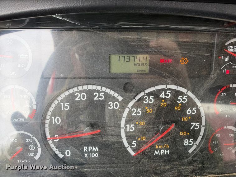 image for item EX2473 2012 Freightliner 114 SD dump truck