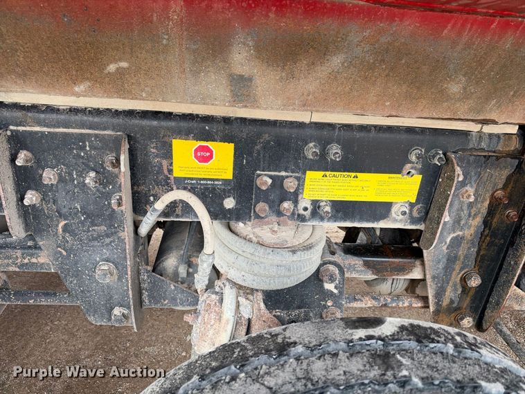 image for item EX2473 2012 Freightliner 114 SD dump truck