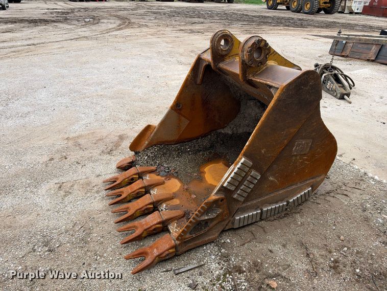 image for item EX2474 Caterpillar excavator bucket