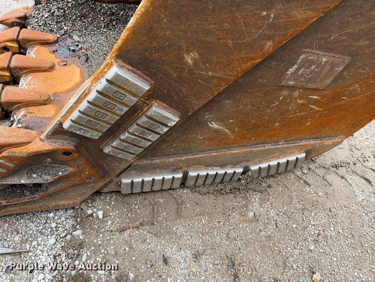 image for item EX2474 Caterpillar excavator bucket