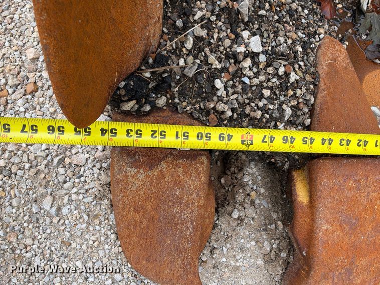 image for item EX2474 Caterpillar excavator bucket