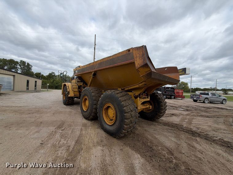 image for item EX2479 2006 Caterpillar 735 articulated haul truck