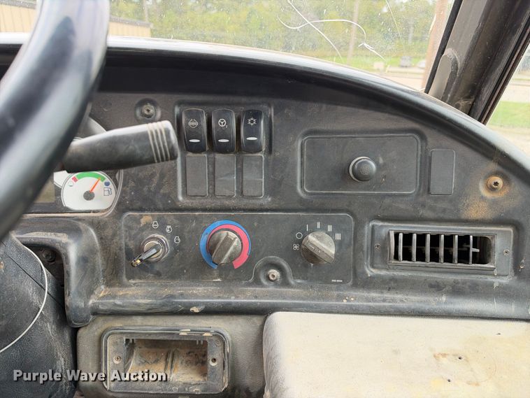 image for item EX2479 2006 Caterpillar 735 articulated haul truck