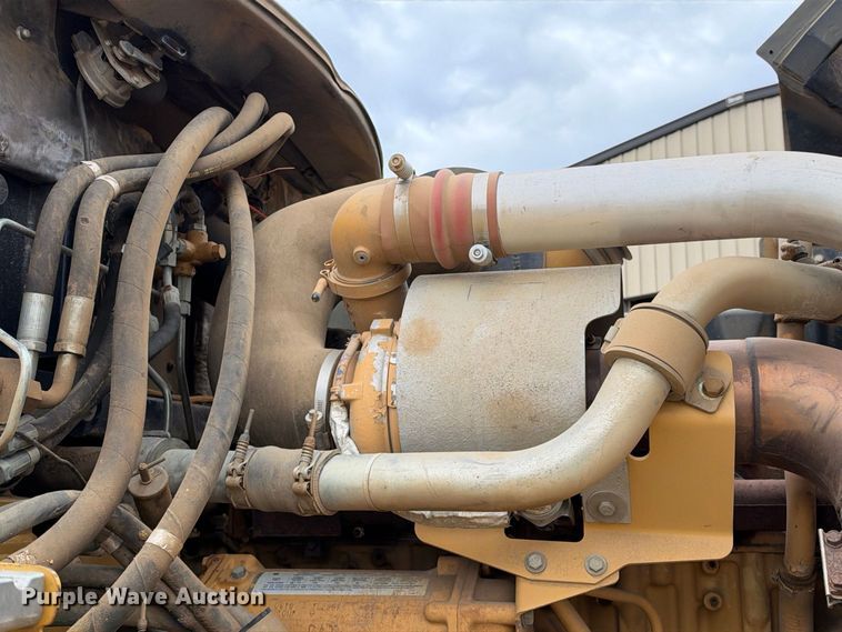 image for item EX2479 2006 Caterpillar 735 articulated haul truck