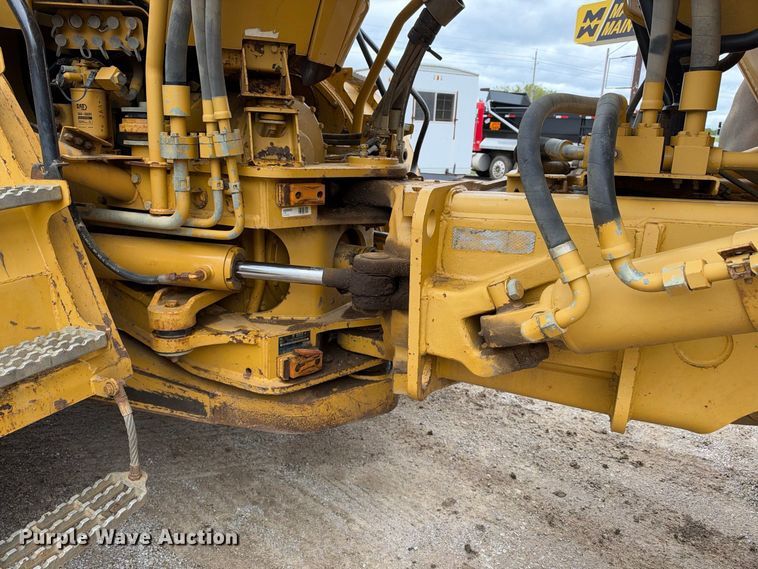 image for item EX2479 2006 Caterpillar 735 articulated haul truck