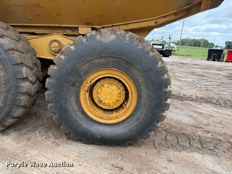 image for item EX2479 2006 Caterpillar 735 articulated haul truck
