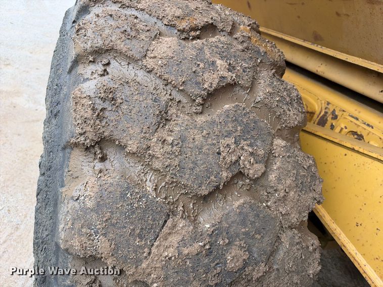 image for item EX2479 2006 Caterpillar 735 articulated haul truck