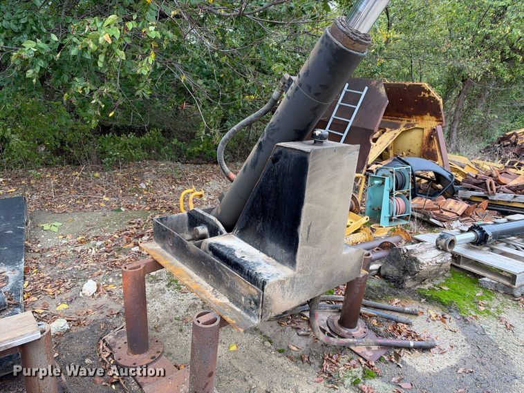 image for item EX2480 Dump bed