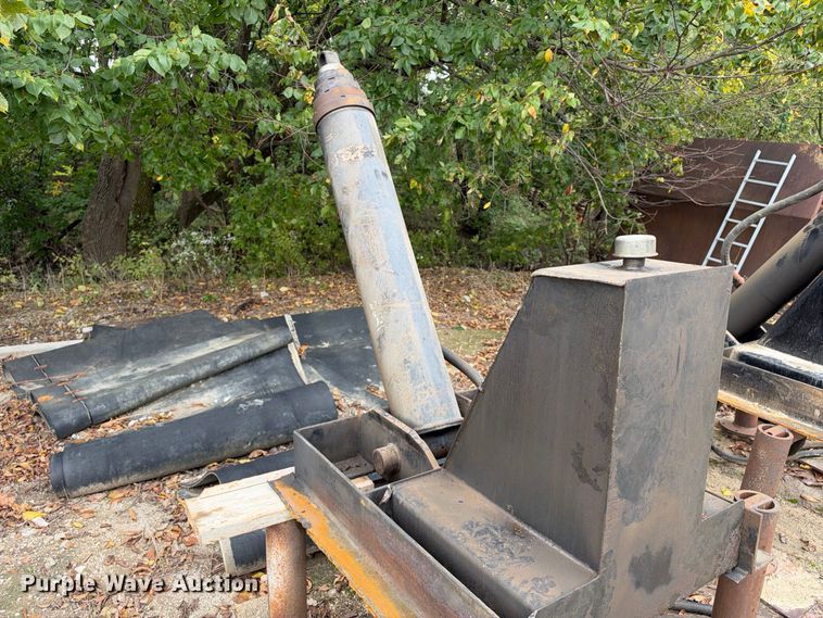 image for item EX2481 Dump bed