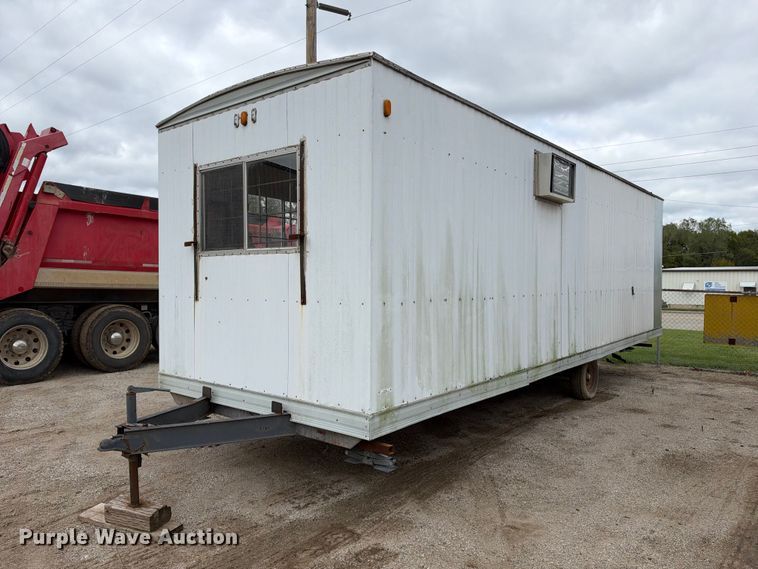 image for item EX2482 2000 TSI office trailer