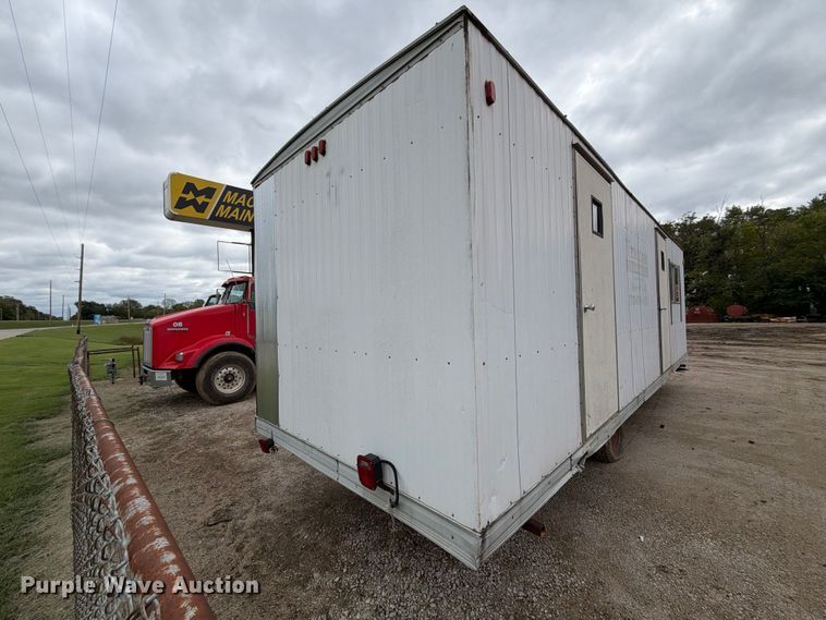 image for item EX2482 2000 TSI office trailer