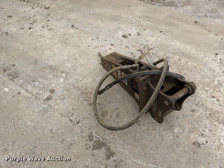 image for item EX2483 Caterpillar H45 excavator breaker