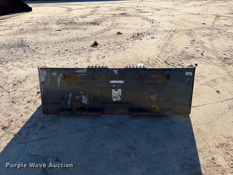 image for item EX4403 Skid steer bucket