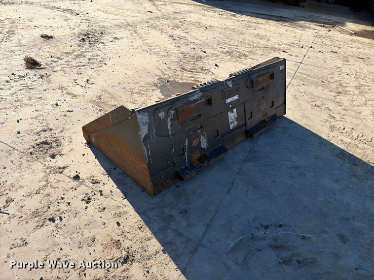 image for item EX4403 Skid steer bucket