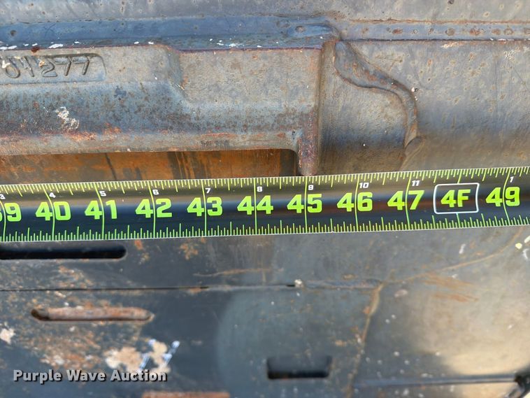 image for item EX4403 Skid steer bucket