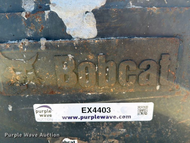image for item EX4403 Skid steer bucket
