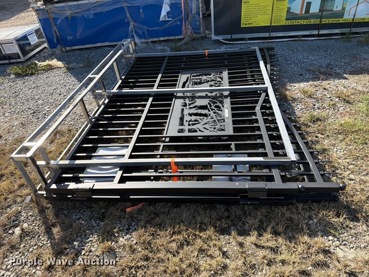image for item EX4416 (2) KJ K0720 metal gates