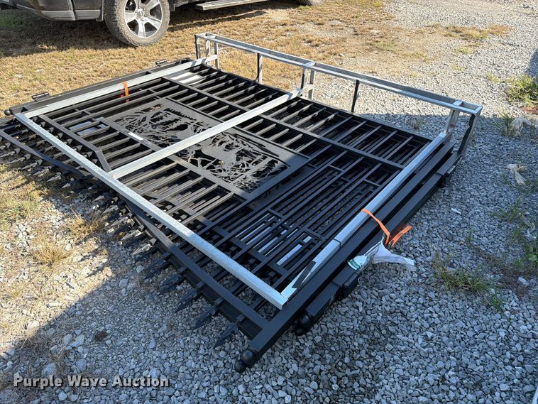 image for item EX4416 (2) KJ K0720 metal gates