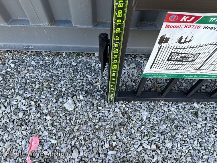 image for item EX4416 (2) KJ K0720 metal gates