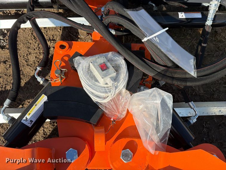 image for item EX4423 2026 Wolverine RG05 skid steer five-claw rock and tree transport attachment 