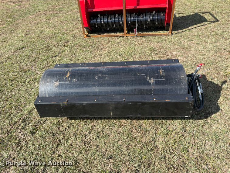image for item EX4434 2026 GIYL VR59 skid steer vibratory roller