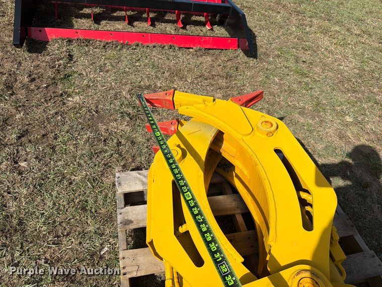 image for item EX4436 Excavator grapple