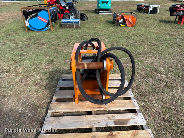 image for item EX4438 2025 Wolverine EHP-11-8T excavator pulverizer