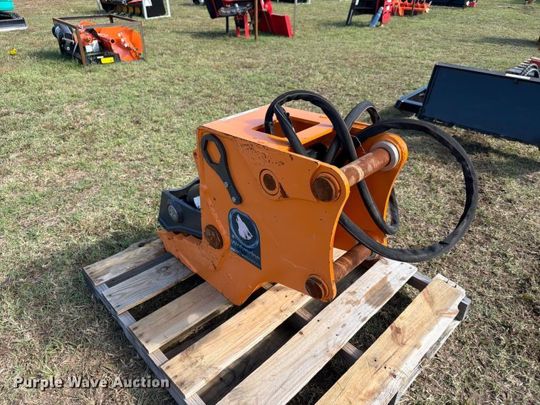 image for item EX4438 2025 Wolverine EHP-11-8T excavator pulverizer