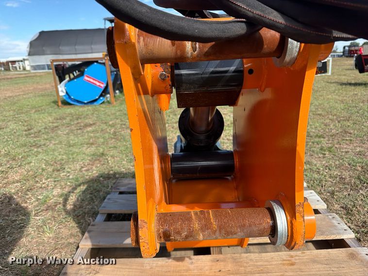 image for item EX4438 2025 Wolverine EHP-11-8T excavator pulverizer