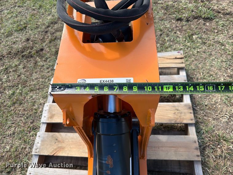 image for item EX4438 2025 Wolverine EHP-11-8T excavator pulverizer