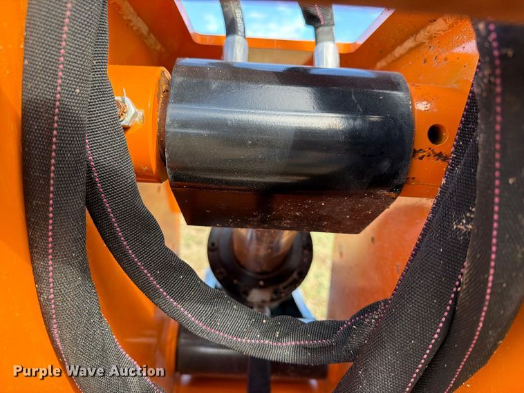 image for item EX4439 2025 Wolverine ?HP-11-8T excavator pulverizer 