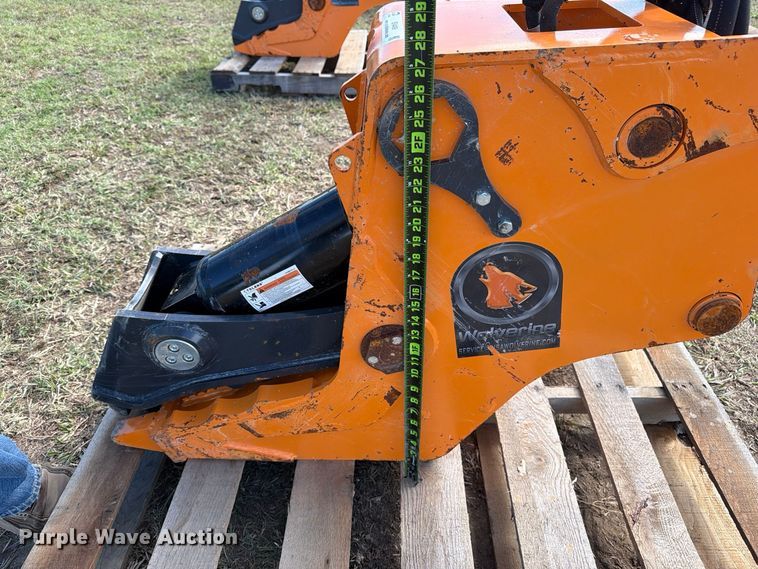 image for item EX4439 2025 Wolverine ?HP-11-8T excavator pulverizer 