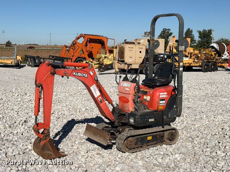 image for item EX4625 2019 Kubota K008-3 mini excavator